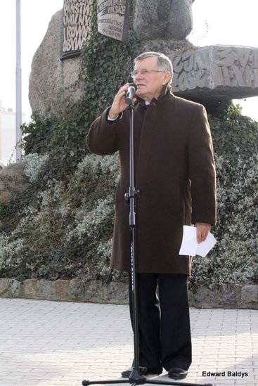 Coraz więcej ludzi chce świętować (zdjęcia)