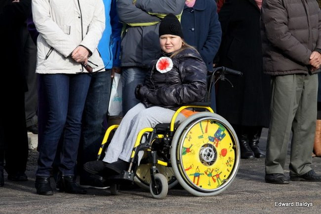 Coraz więcej ludzi chce świętować (zdjęcia)