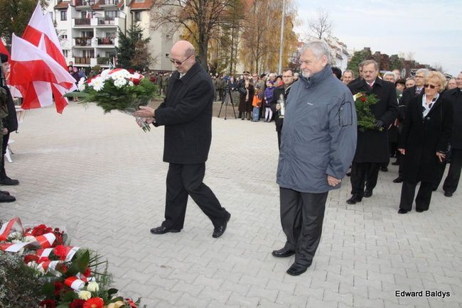 Coraz więcej ludzi chce świętować (zdjęcia)