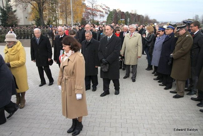Coraz więcej ludzi chce świętować (zdjęcia)
