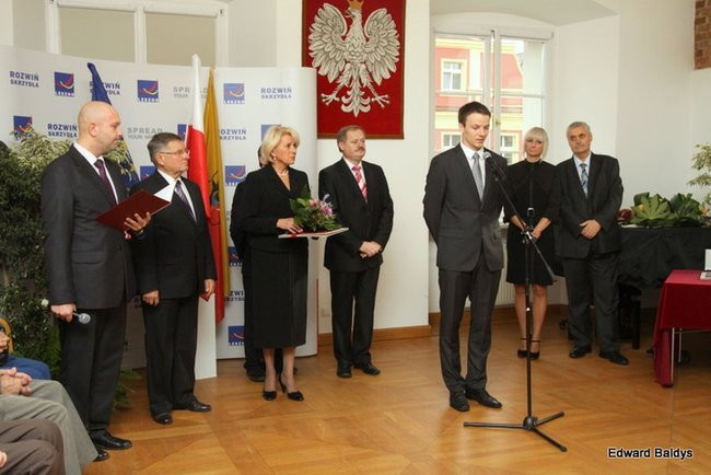Wzruszające chwile w ratuszu (zdjęcia)