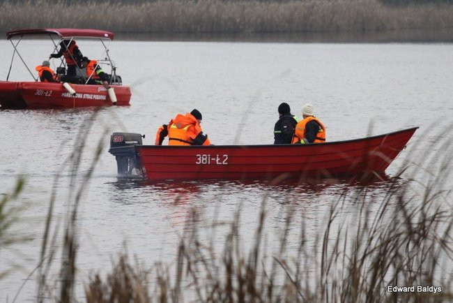 Jedna osoba nie żyje, drugiej szukają (zdjęcia)