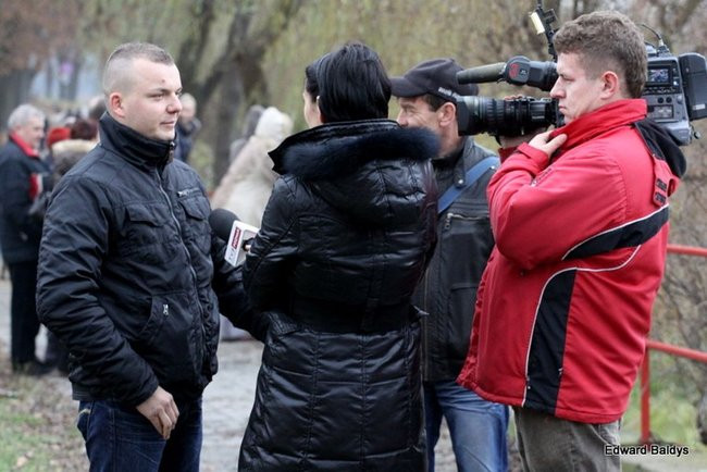 Jedna osoba nie żyje, drugiej szukają (zdjęcia)