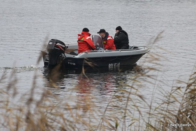 Jedna osoba nie żyje, drugiej szukają (zdjęcia)