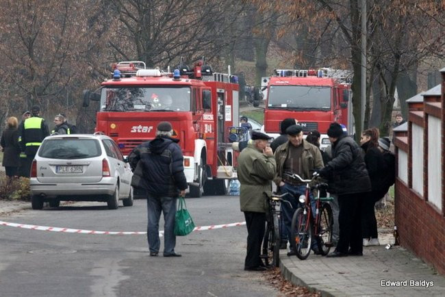Jedna osoba nie żyje, drugiej szukają (zdjęcia)