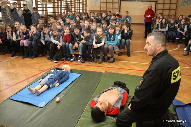 Bezpieczna szkoła i uczeń w SP 10  (zdjęcia)