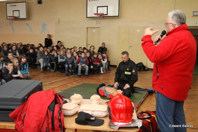 Bezpieczna szkoła i uczeń w SP 10  (zdjęcia)