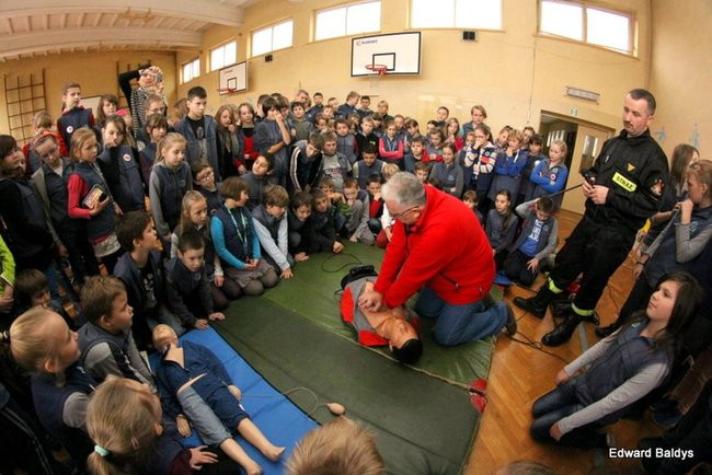 Bezpieczna szkoła i uczeń w SP 10  (zdjęcia)