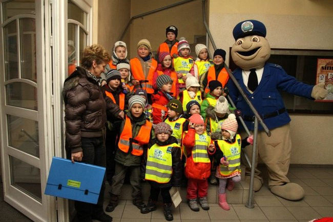 Wiedzą jak bezpiecznie się bawić (zdjęcia)