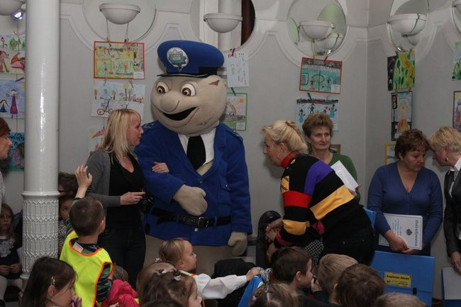 Wiedzą jak bezpiecznie się bawić (zdjęcia)