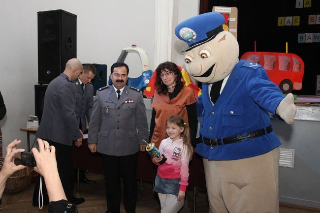 Wiedzą jak bezpiecznie się bawić (zdjęcia)