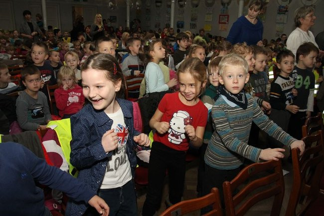 Wiedzą jak bezpiecznie się bawić (zdjęcia)