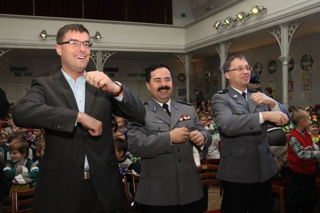 Wiedzą jak bezpiecznie się bawić (zdjęcia)