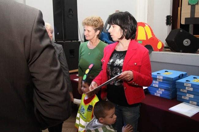 Wiedzą jak bezpiecznie się bawić (zdjęcia)