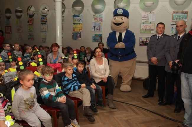 Wiedzą jak bezpiecznie się bawić (zdjęcia)