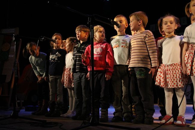 Wiedzą jak bezpiecznie się bawić (zdjęcia)