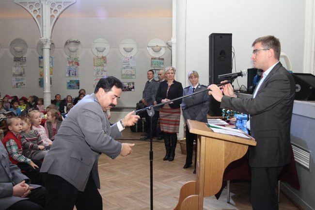 Wiedzą jak bezpiecznie się bawić (zdjęcia)