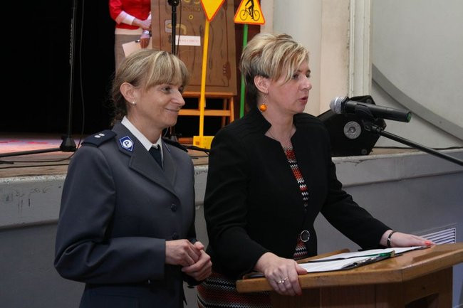 Wiedzą jak bezpiecznie się bawić (zdjęcia)