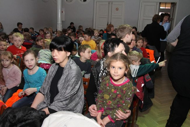 Wiedzą jak bezpiecznie się bawić (zdjęcia)