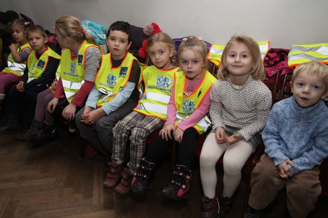 Wiedzą jak bezpiecznie się bawić (zdjęcia)