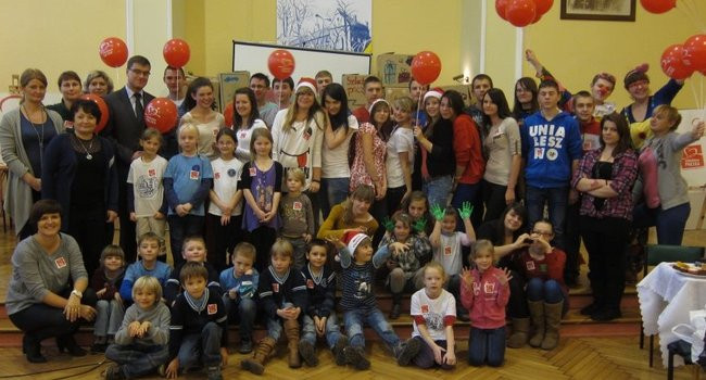 Malowanie paczek w Ekonomiku (zdjęcia)