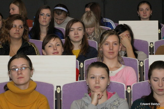 Józef Oleksy zachęca młodych do polityki