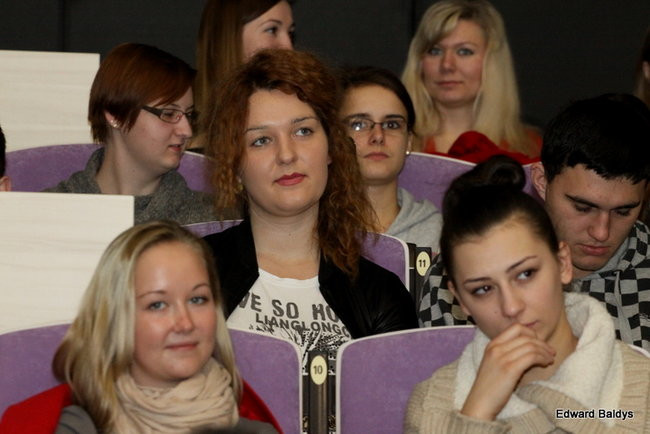 Józef Oleksy zachęca młodych do polityki