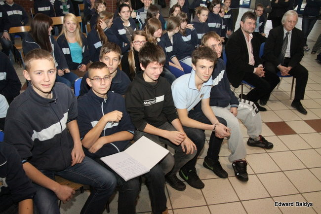 Integracyjne spotkanie w Gimnazjum nr 7 (zdjęcia)