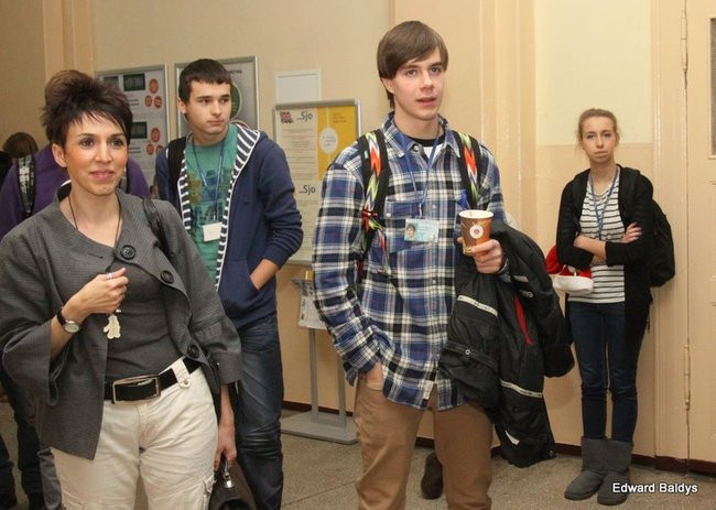 Mikołajki  w III LO  w Lesznie (dużo zdjęć)