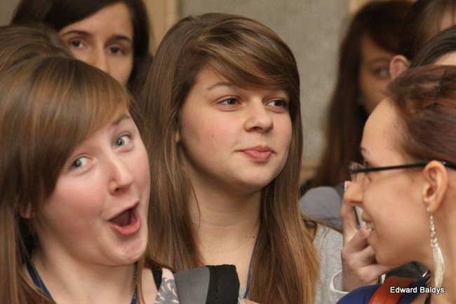 Mikołajki  w III LO  w Lesznie (dużo zdjęć)