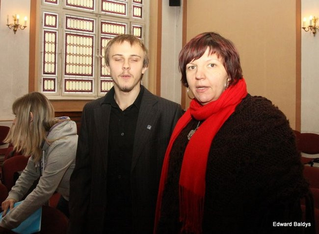 Mikołajki  w III LO  w Lesznie (dużo zdjęć)