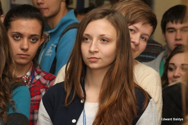 Mikołajki  w III LO  w Lesznie (dużo zdjęć)