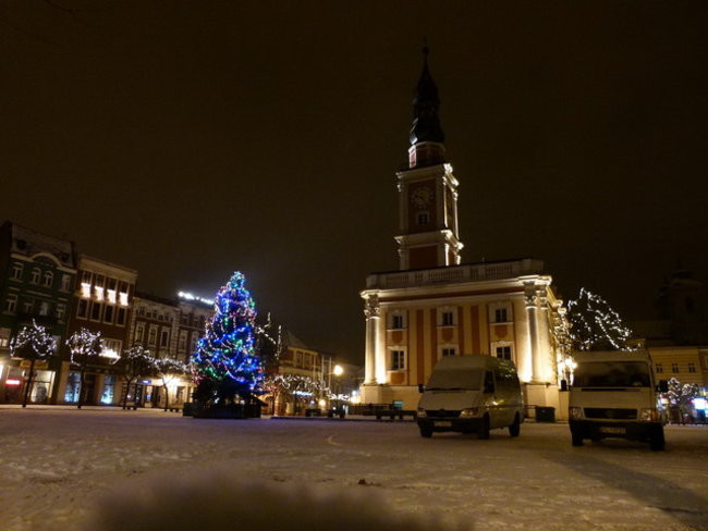 Świąteczne, nocne Leszno (zdjęcia)