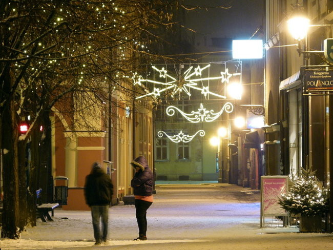 Świąteczne, nocne Leszno (zdjęcia)