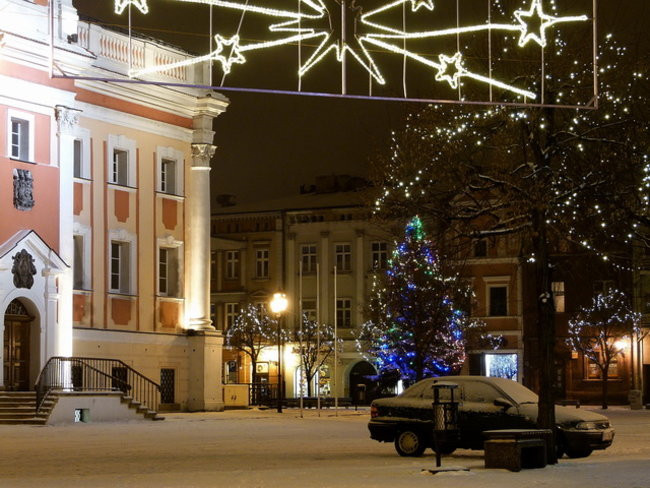 Świąteczne, nocne Leszno (zdjęcia)