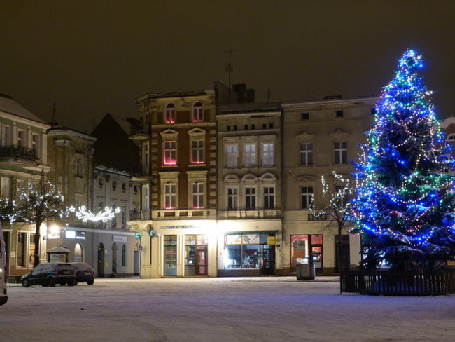 Świąteczne, nocne Leszno (zdjęcia)
