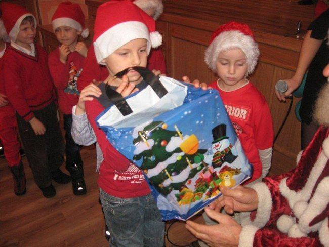 Prawdziwy Mikołaj przyjechał do Rydzyny (zdjęcia)