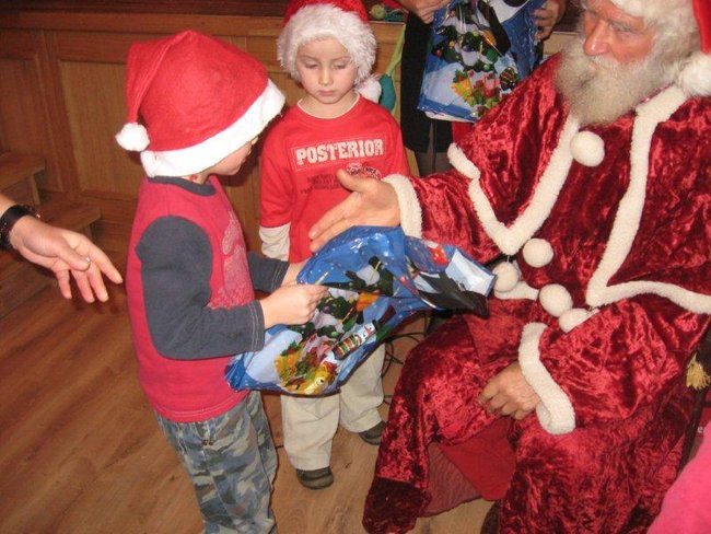 Prawdziwy Mikołaj przyjechał do Rydzyny (zdjęcia)