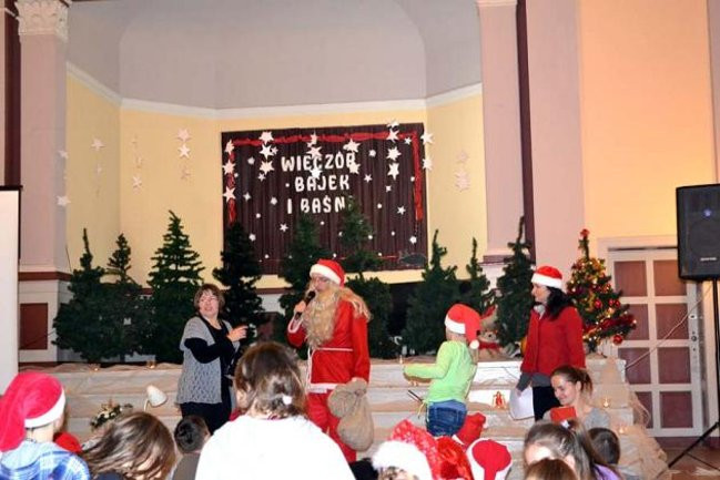 Wieczór bajek i baśni  (zdjęcia)