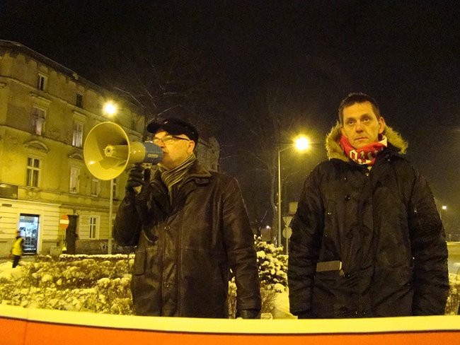 Kibice pamiętają o 13 grudnia 1981 (zdjęcia)