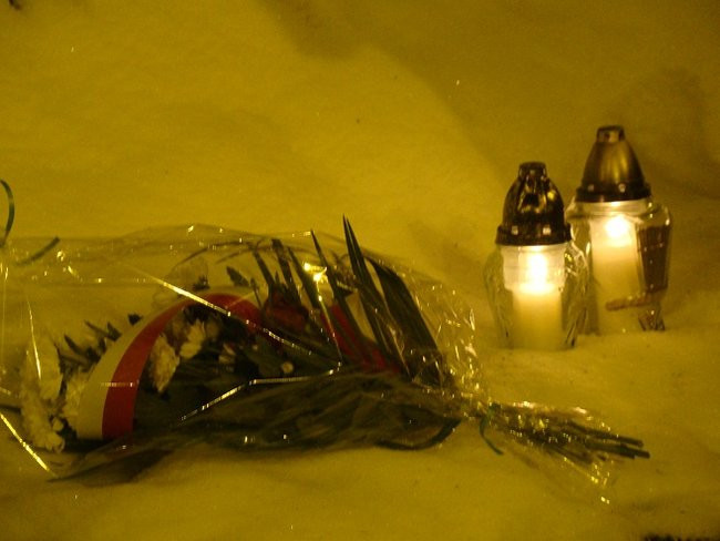 Kibice pamiętają o 13 grudnia 1981 (zdjęcia)