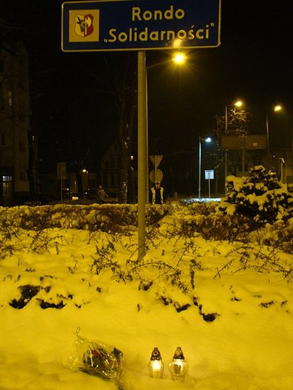 Kibice pamiętają o 13 grudnia 1981 (zdjęcia)