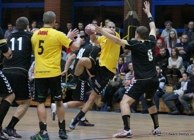 Rywal za mocny (zdjęcia)