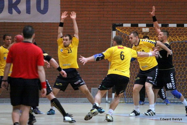 Rywal za mocny (zdjęcia)