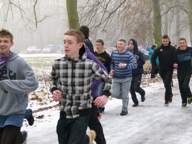 Gwiazdkowe bieganie w Karczmie Borowej (zdjęcia)