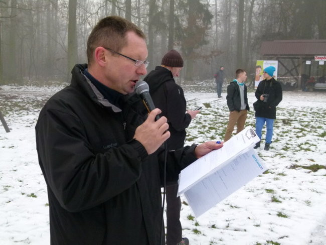 Gwiazdkowe bieganie w Karczmie Borowej (zdjęcia)