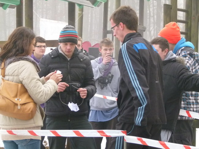 Gwiazdkowe bieganie w Karczmie Borowej (zdjęcia)