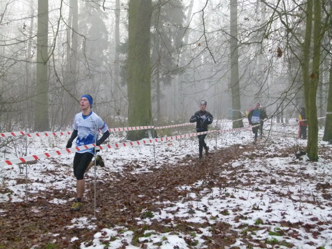 Gwiazdkowe bieganie w Karczmie Borowej (zdjęcia)