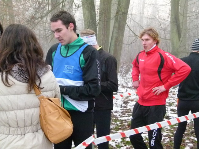 Gwiazdkowe bieganie w Karczmie Borowej (zdjęcia)