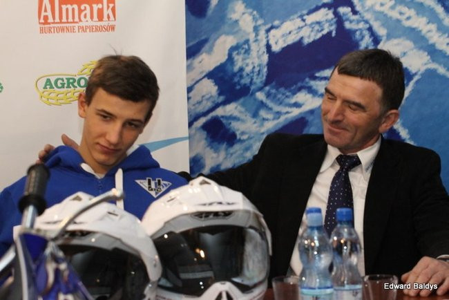 Unia już w komplecie! ( zdjęcia)